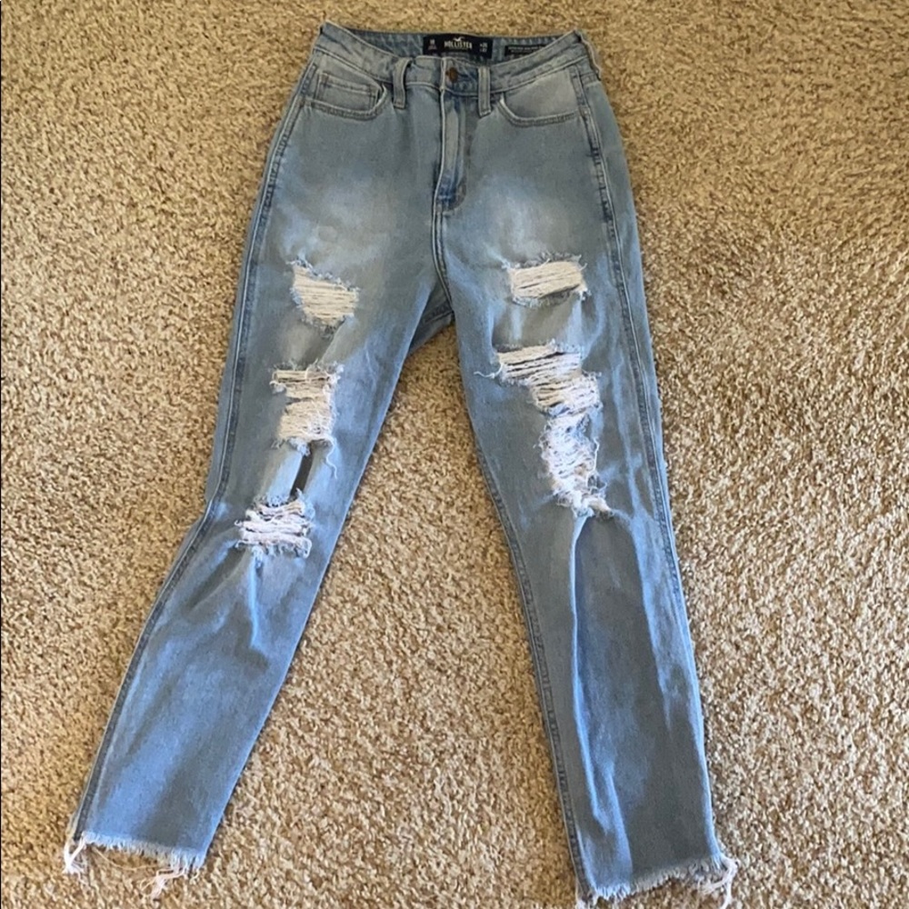 Ultra High Rise Mom Jeans